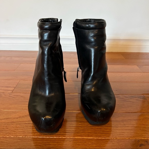 Camilla Skovgaard wedge ankle boot size 39 - Picture 4 of 9